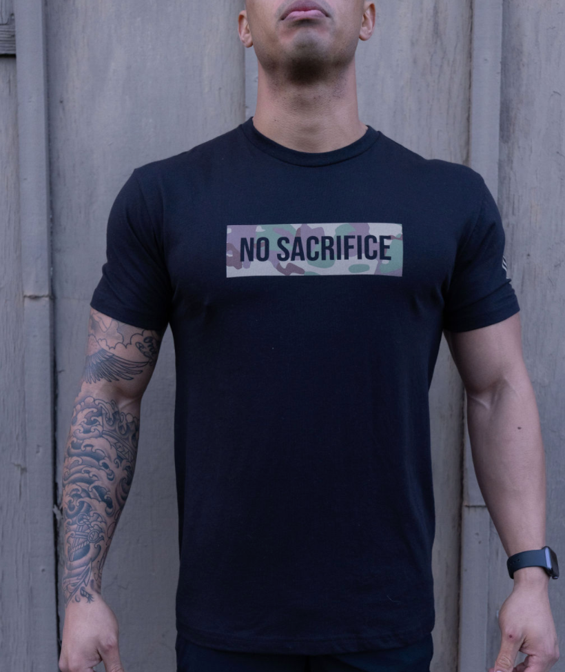 NO SACRIFICE, NO VICTORY T-SHIRT - BLACK & MULTICAM