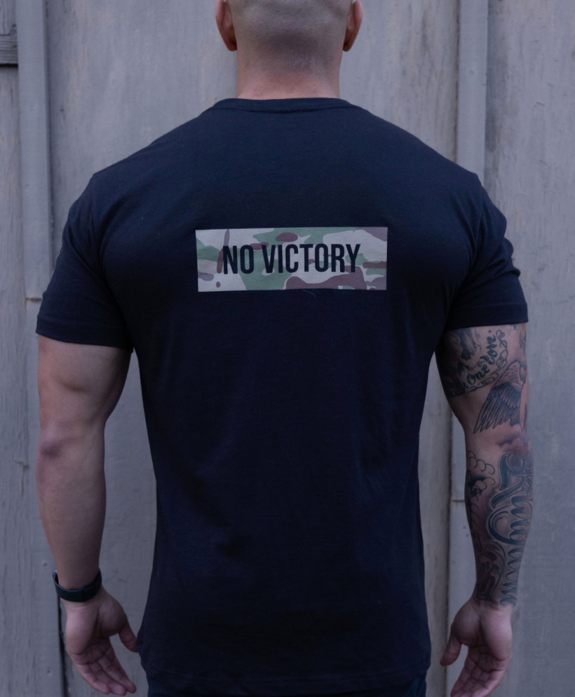 NO SACRIFICE, NO VICTORY T-SHIRT - BLACK & MULTICAM