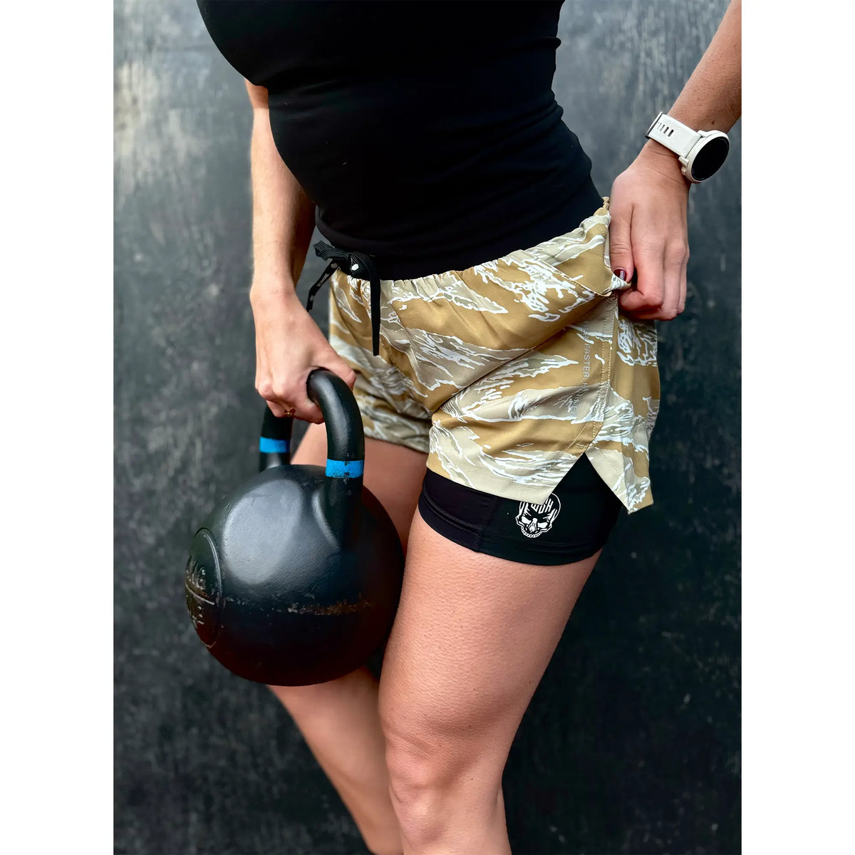 Women's AFS-Hybrid Short 1.5
